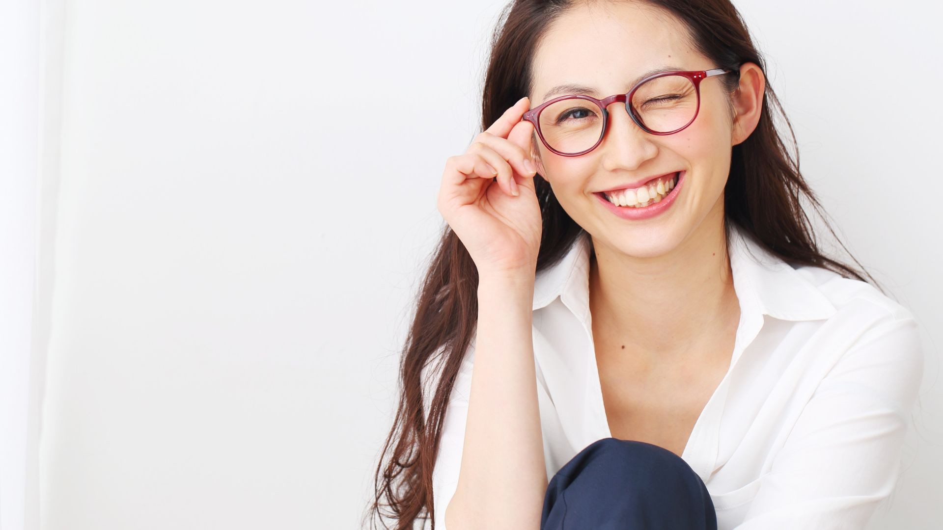 【ホワイトニングサロンと歯科医院の違い】どっちを選ぶべき？｜福岡・博多