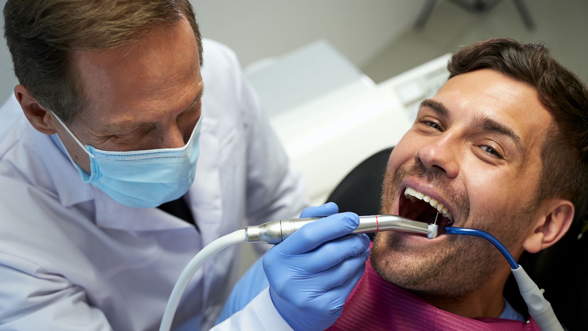 【実は一度削ると戻らない】歯はなぜ“できるだけ削らない方がいい”のか？｜博多駅5分の歯医者が解説