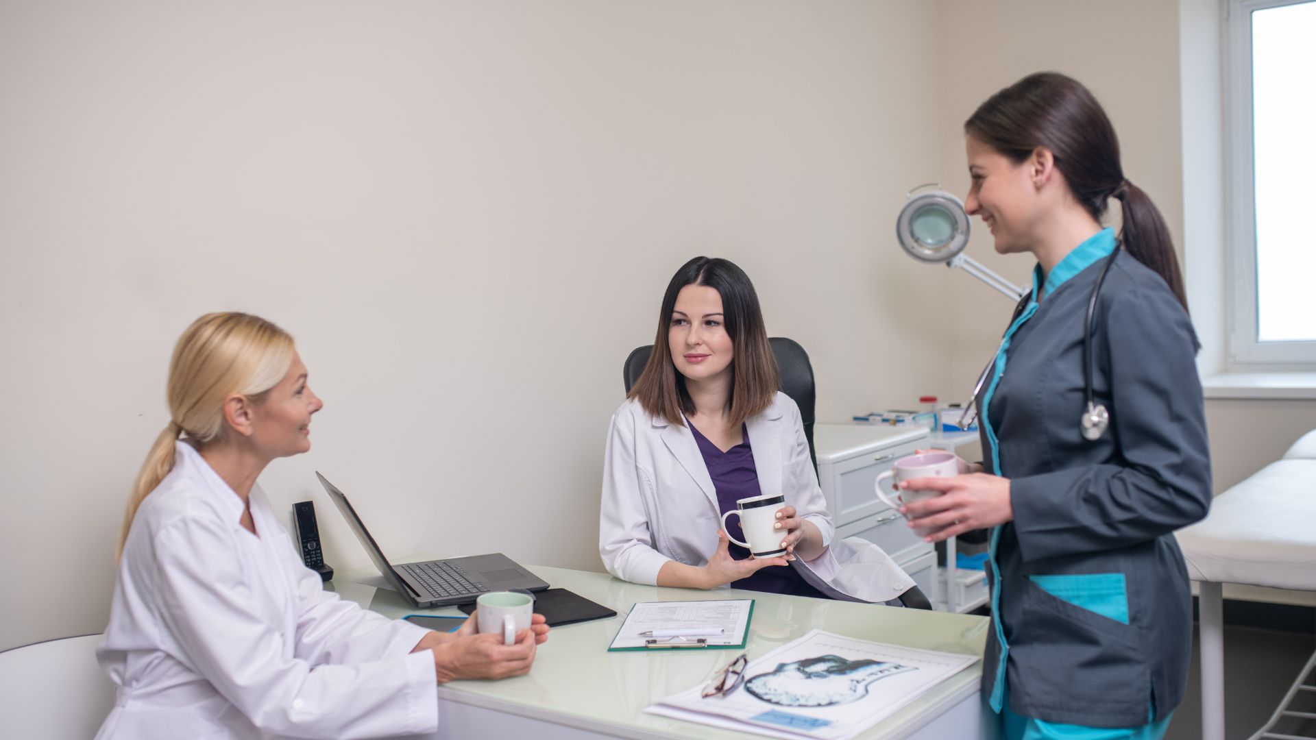 博多駅近くで歯医者を探す人へ｜失敗しない選び方5選